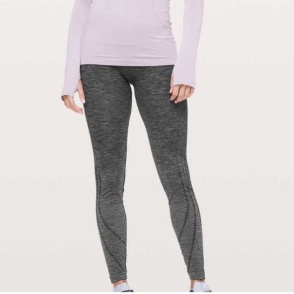 lululemon athletica Legging - Picture 4 of 5